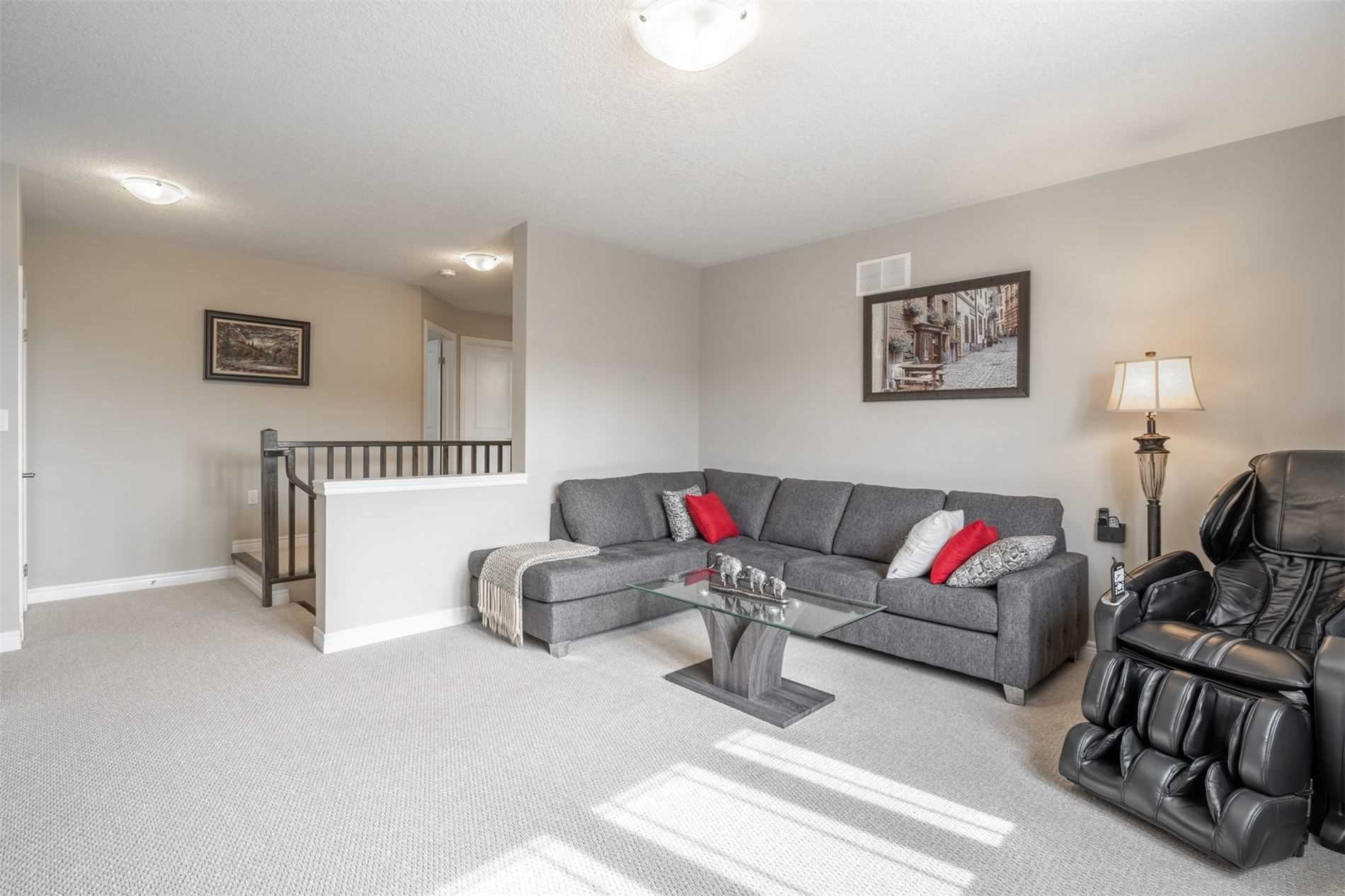 78 Rockledge Dr