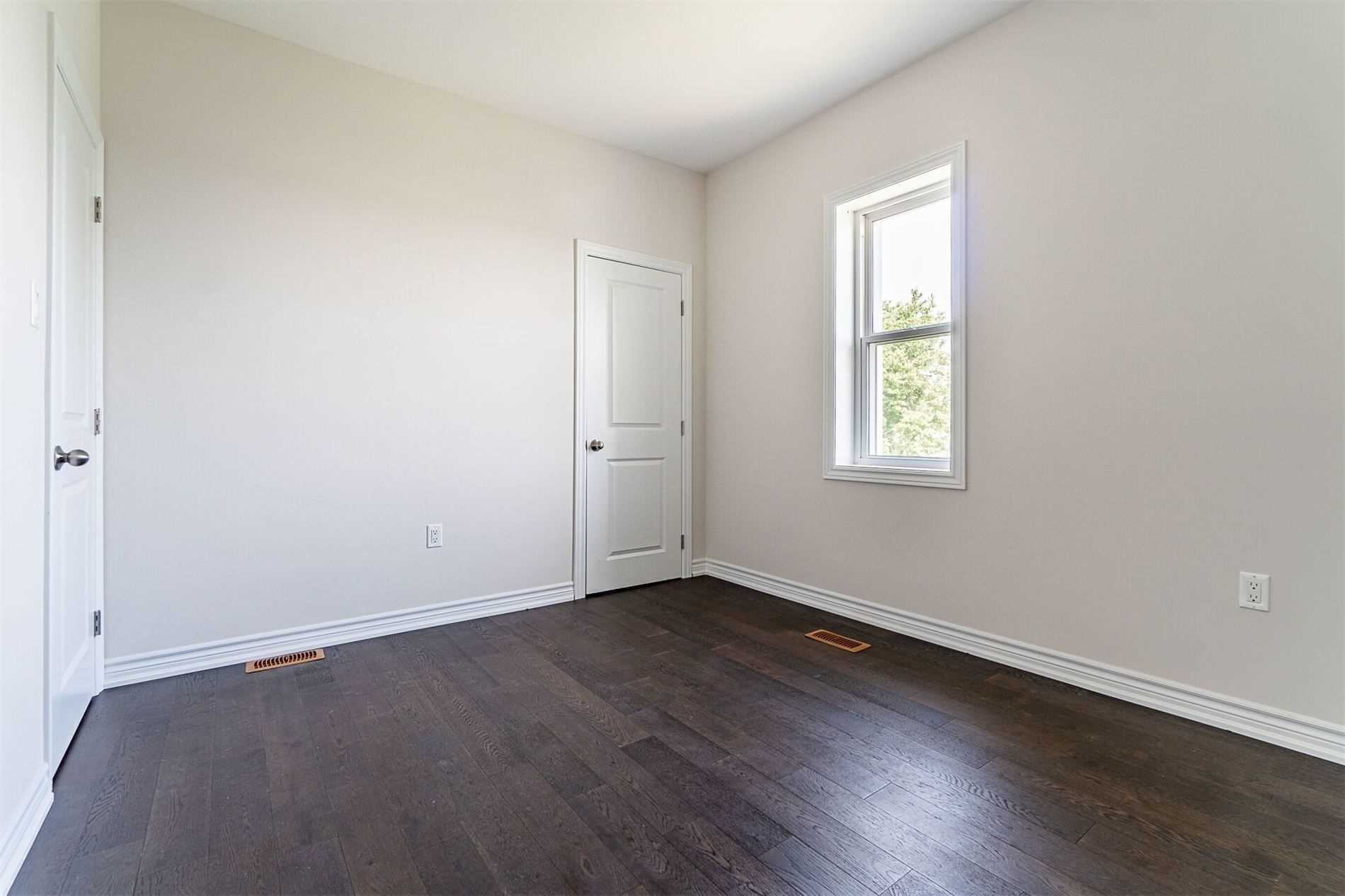 Listing X5866846 - Large Photo # 27