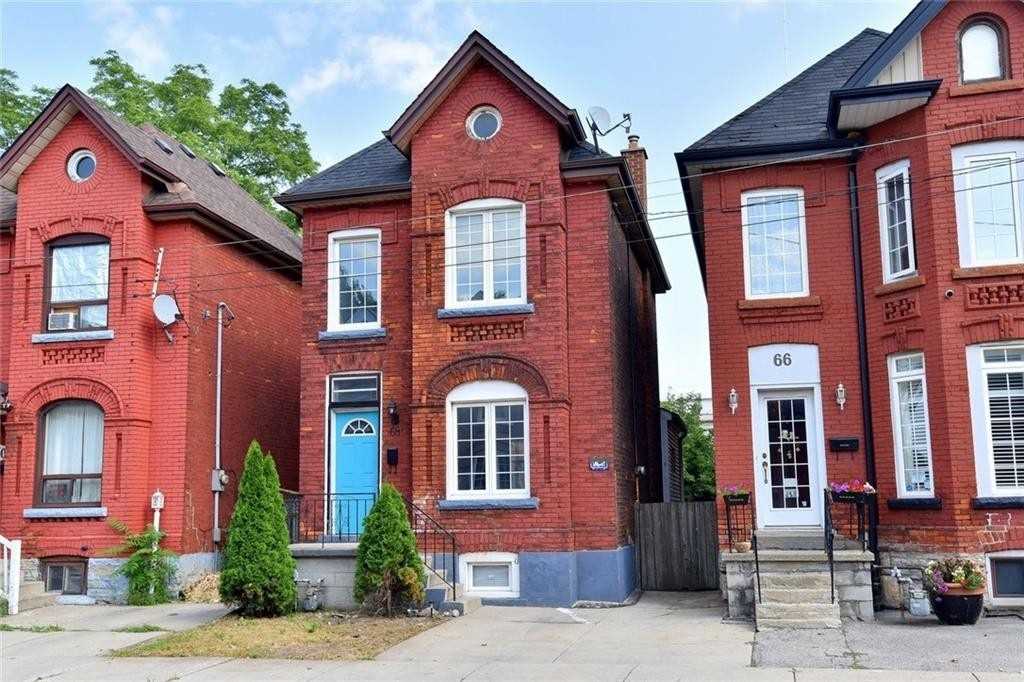 68 William St