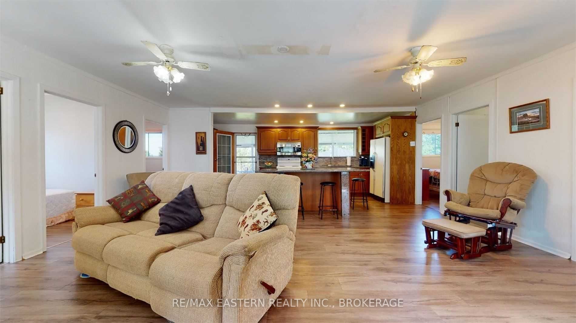 Listing X5868372 - Large Photo # 2