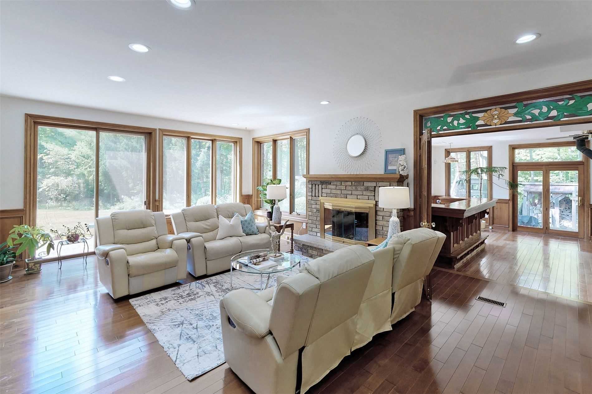 902 Shaver Road