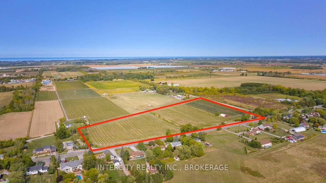 450 Queenston Rd