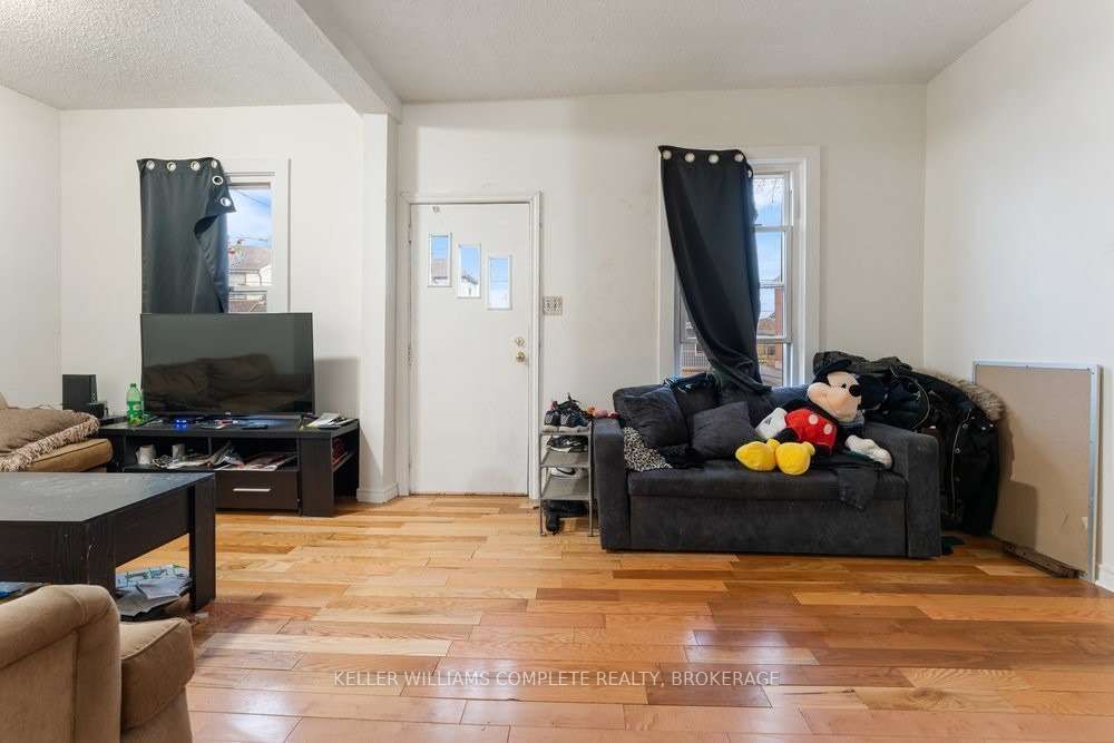 Listing X5870197 - Large Photo # 5