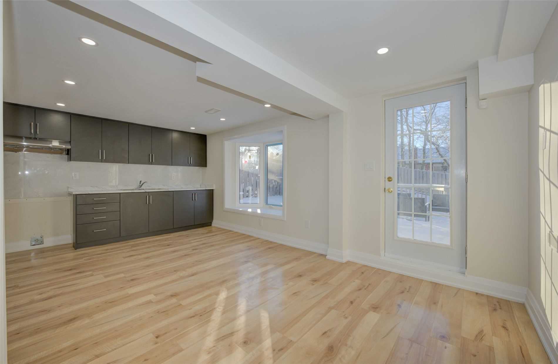 Listing X5871052 - Large Photo # 35