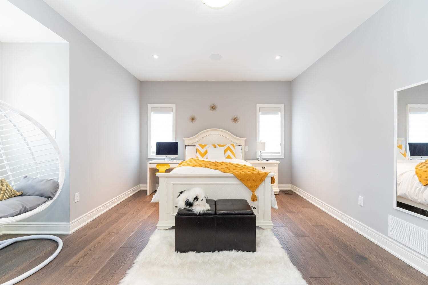 101 Lampman Dr