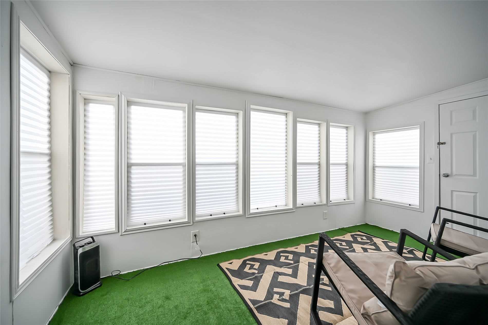 2189 Dundas St, #84
