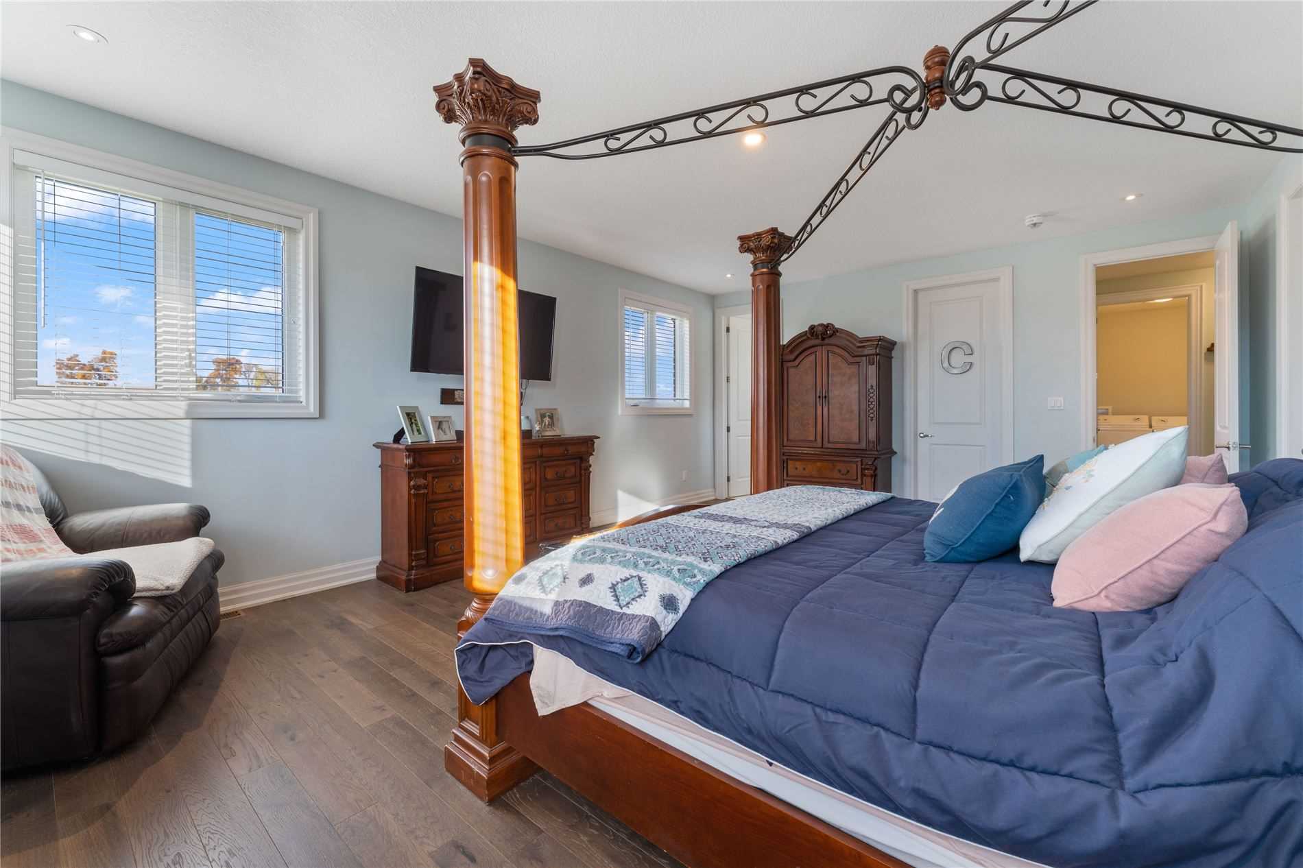 Listing X5873849 - Large Photo # 31
