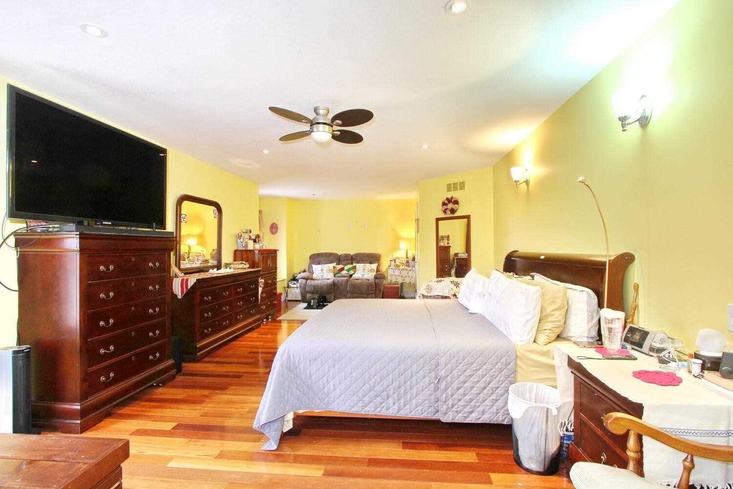 Listing X5874370 - Large Photo # 25