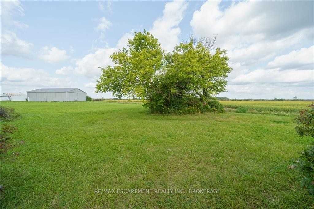 535 #20 Haldimand Rd