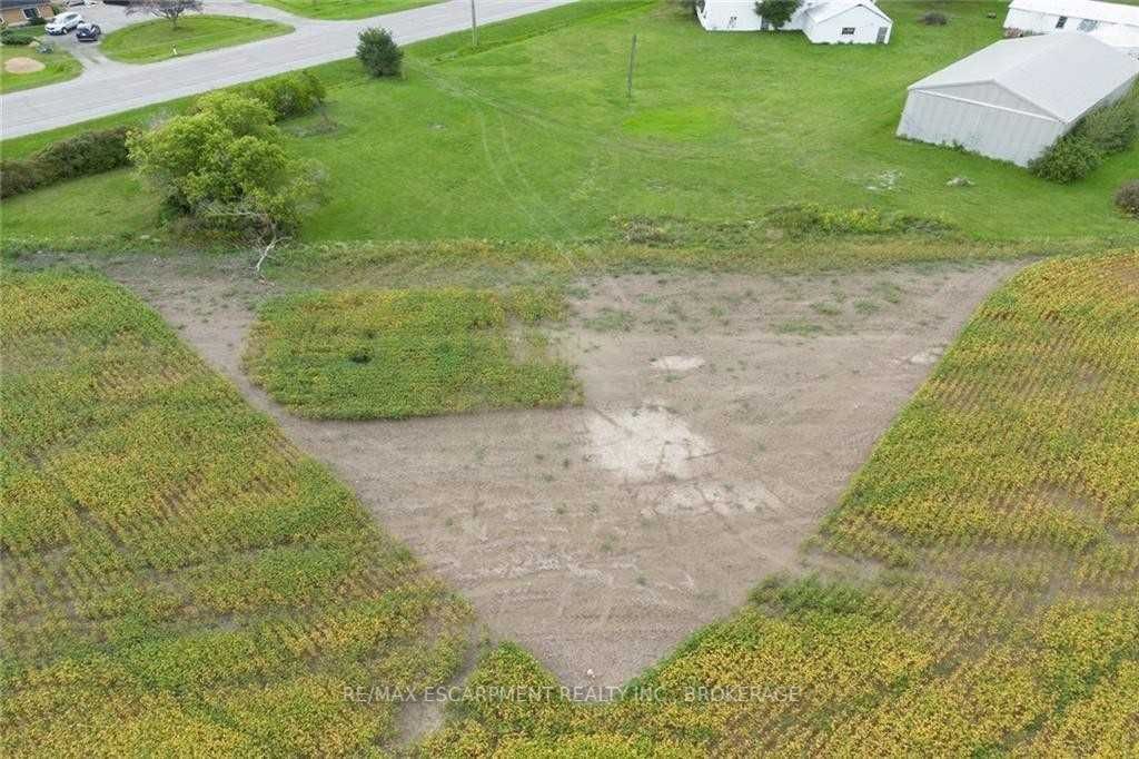 535 #20 Haldimand Rd