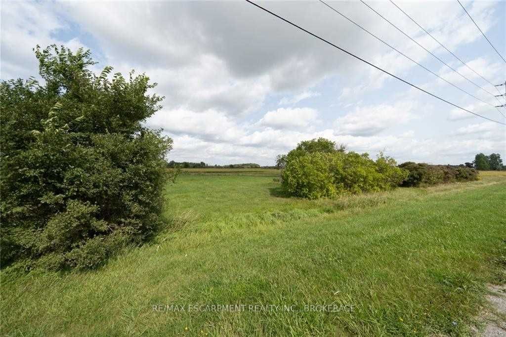 535 #20 Haldimand Rd