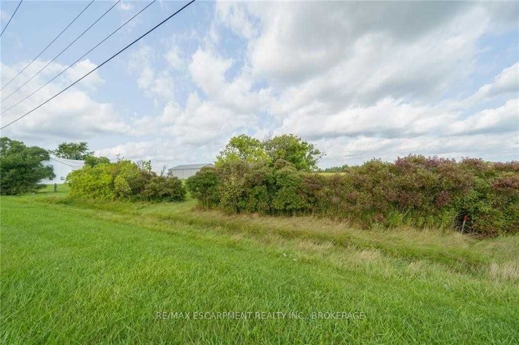 535 #20 Haldimand Rd