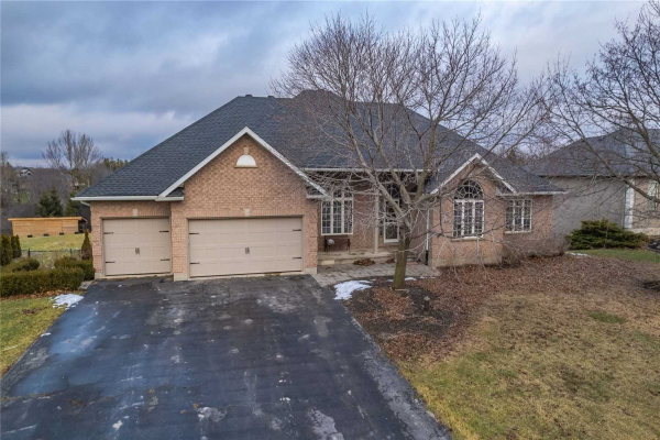 11 Settlers Crt, Puslinch