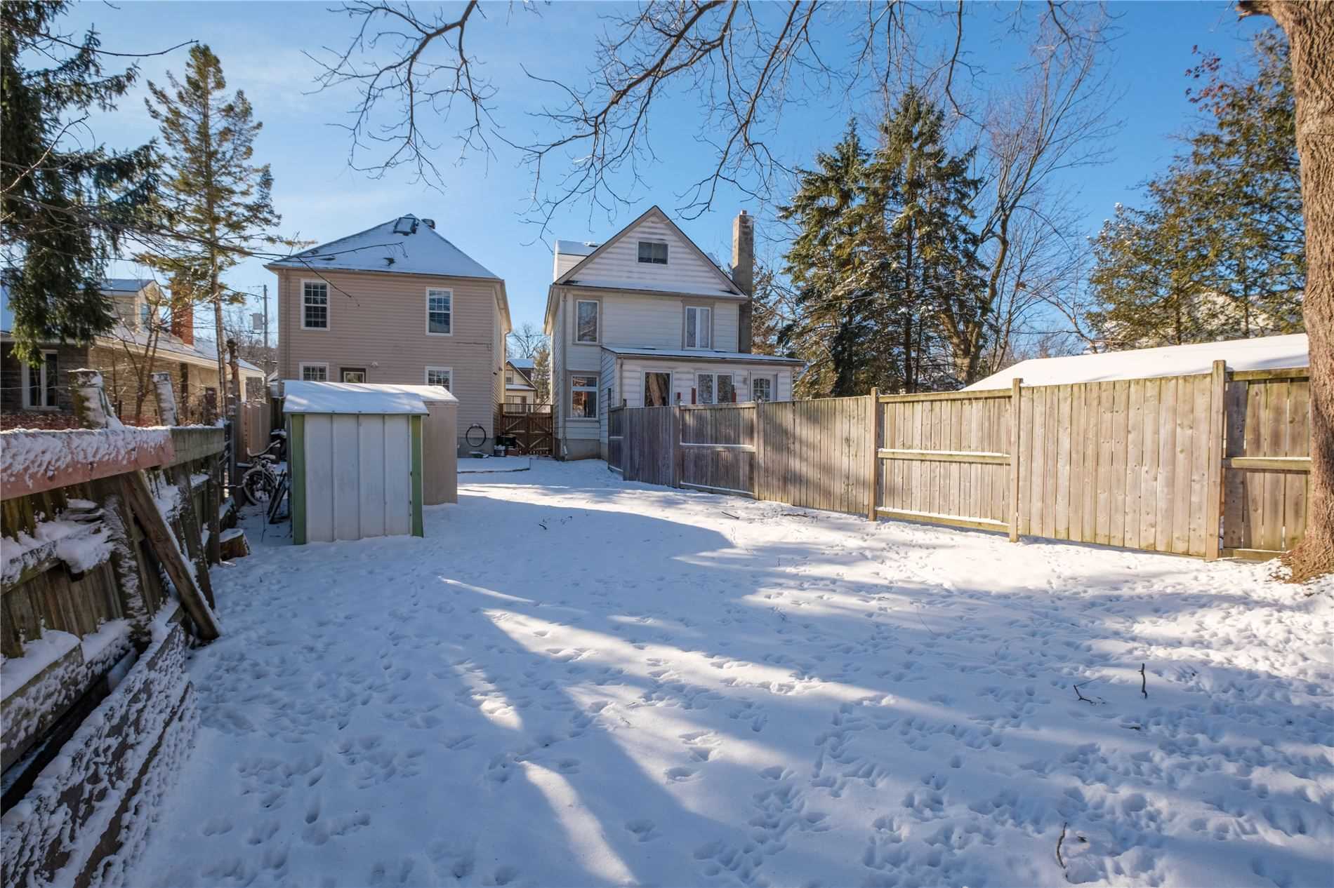 35 Hamilton St