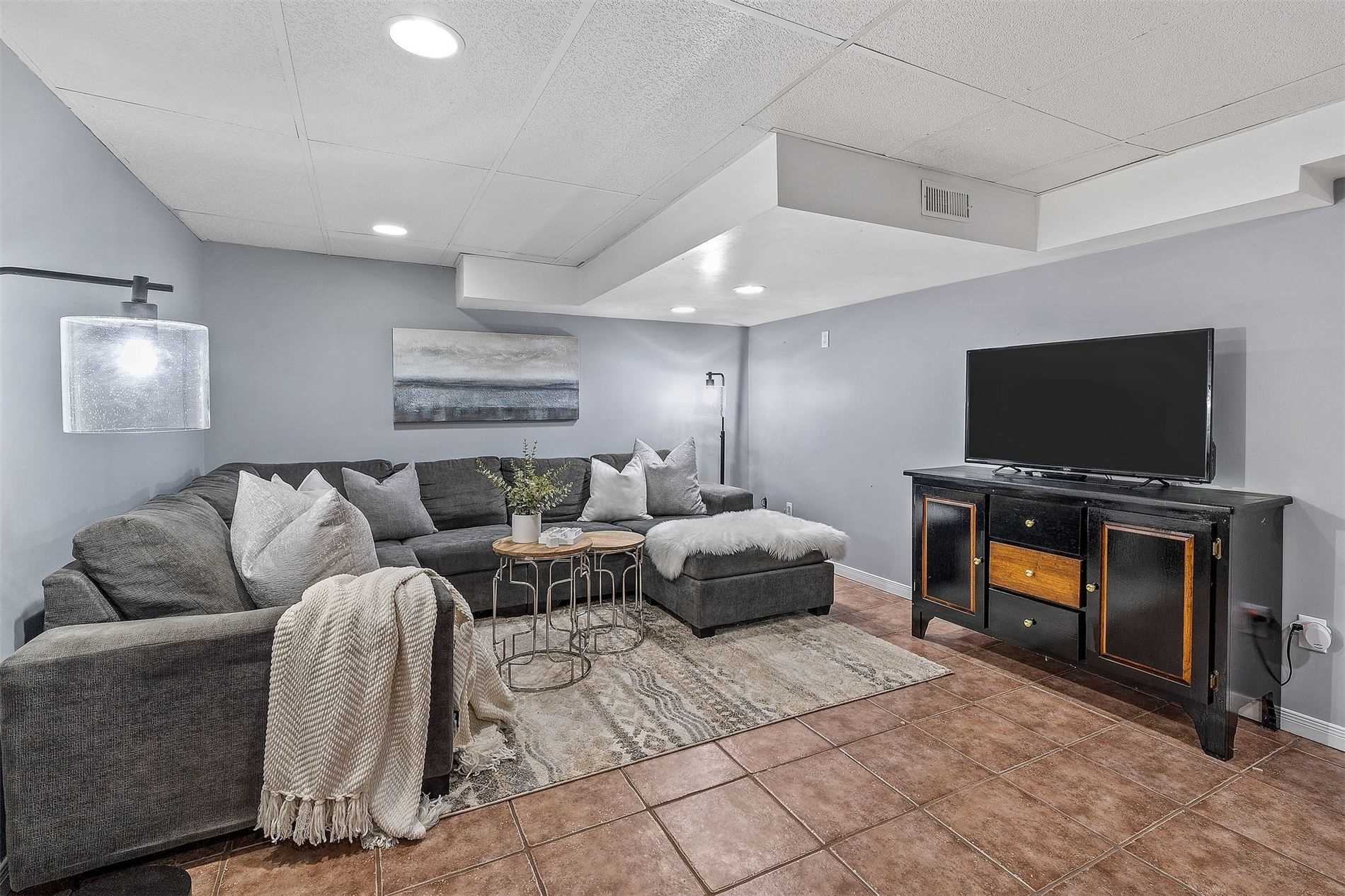 Listing X5876114 - Large Photo # 34