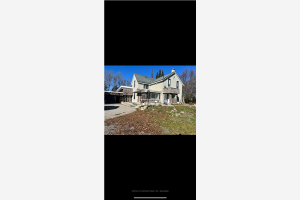 169 Dundas St E, Hamilton