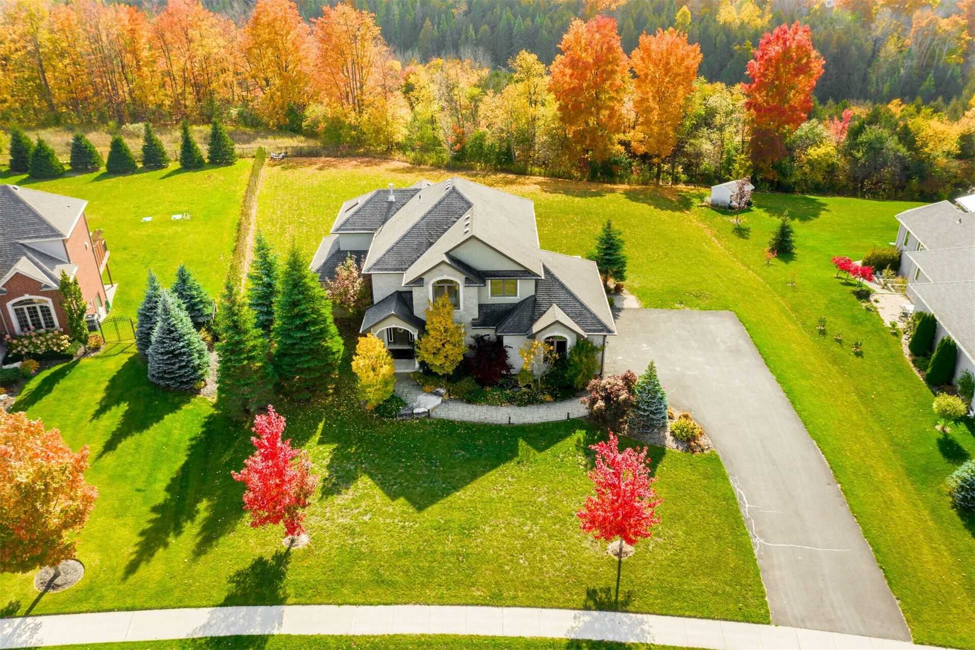 14 Headwaters Lane