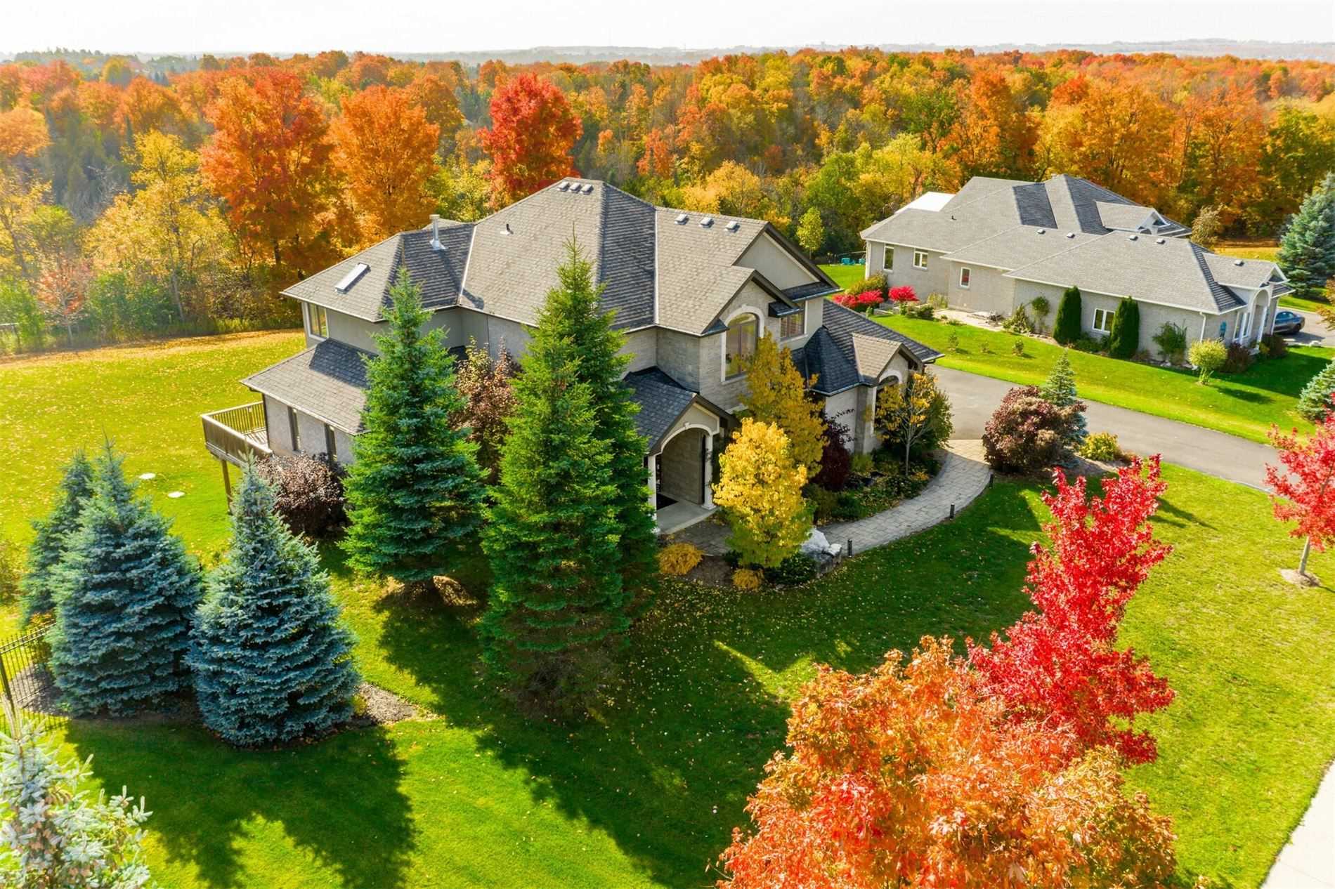 14 Headwaters Lane