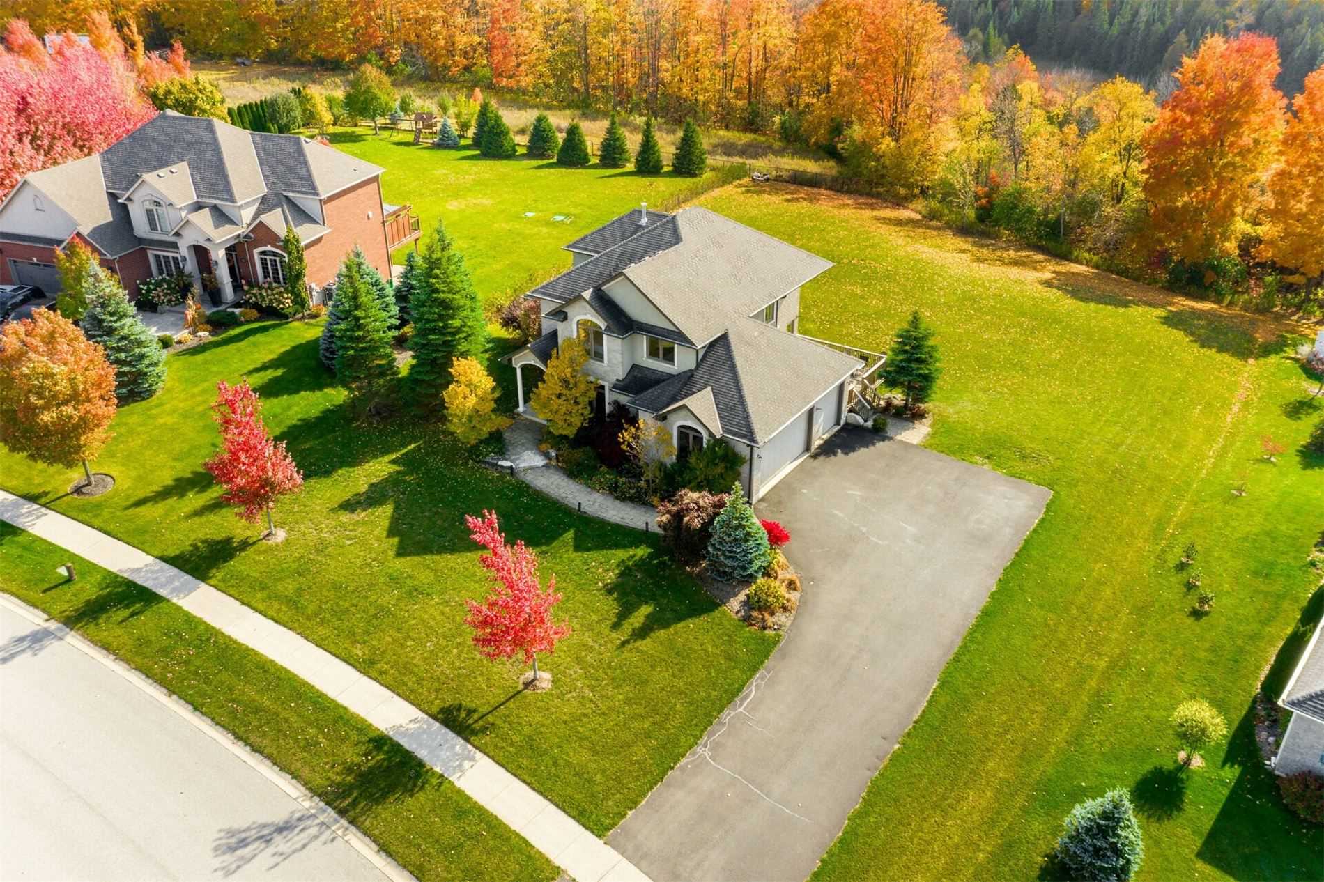 14 Headwaters Lane