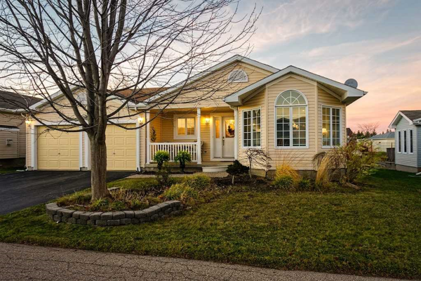 156 Gracehill Cres, Hamilton