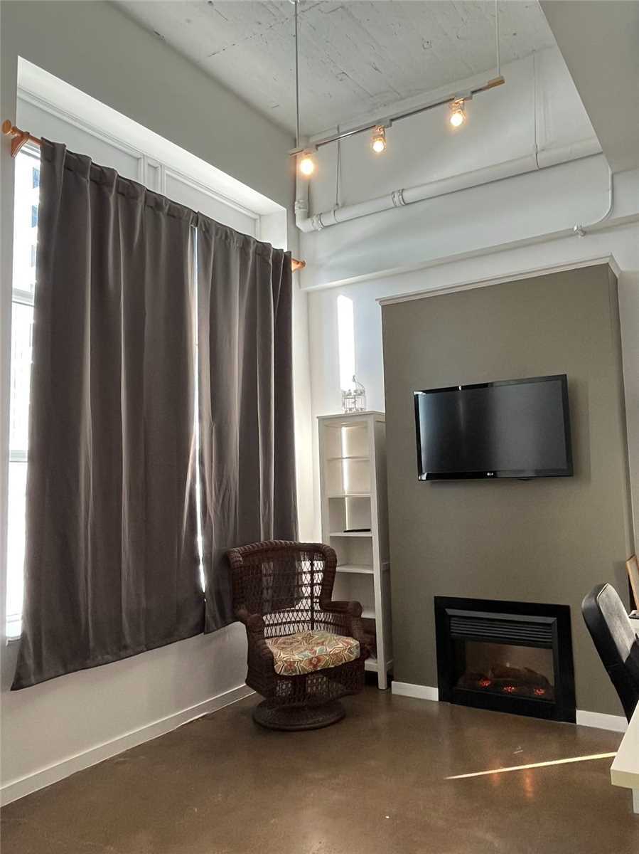 Listing X5877161 - Large Photo # 3