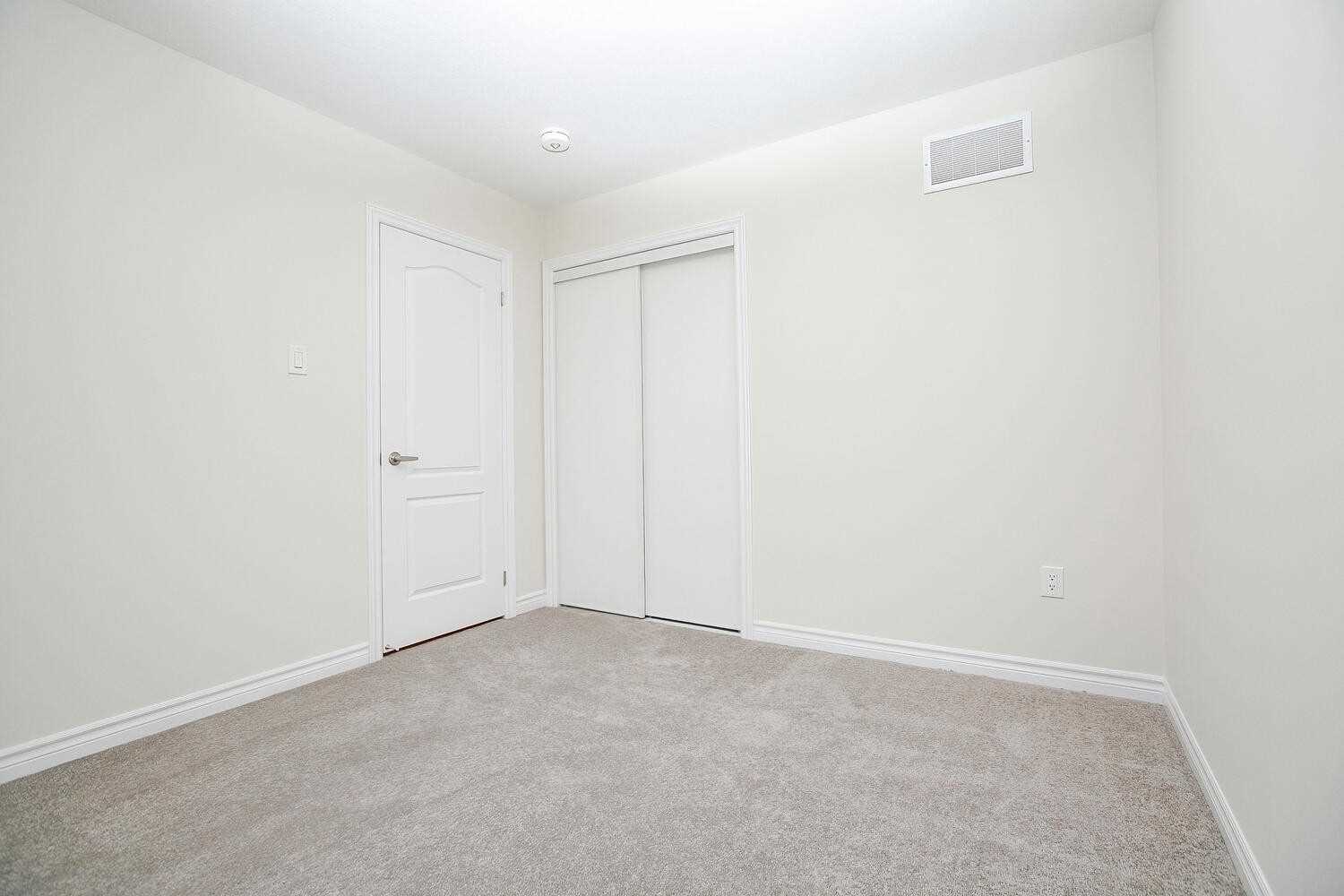 Listing X5877200 - Large Photo # 29