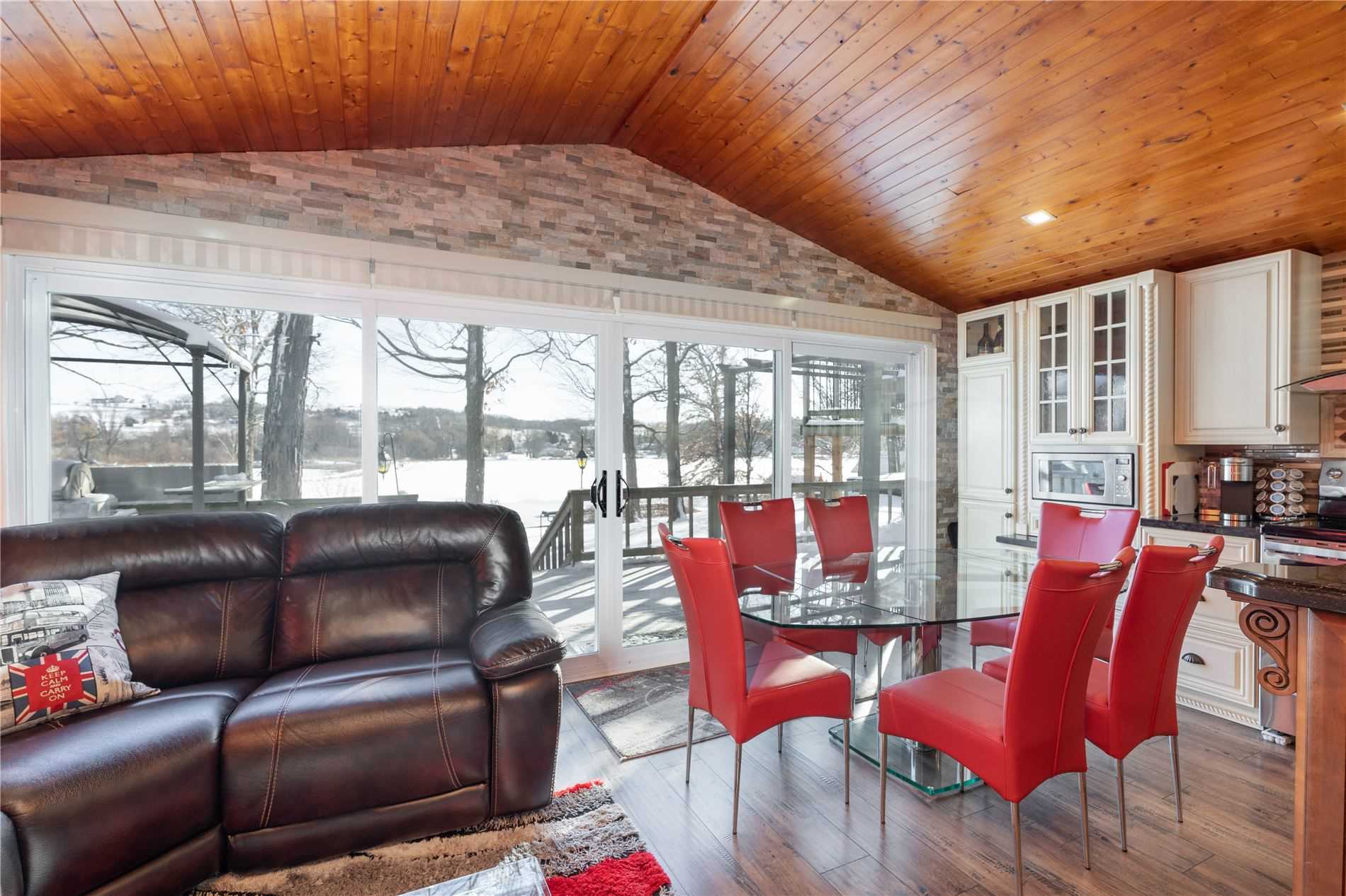 5374 Close Point Rd, #15
