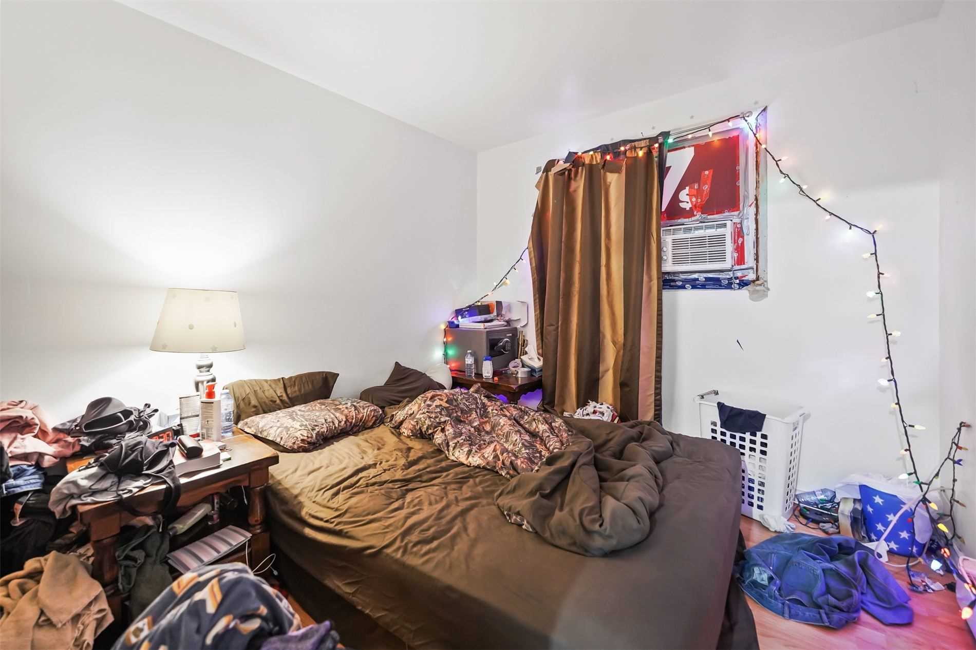 Listing X5877366 - Large Photo # 29