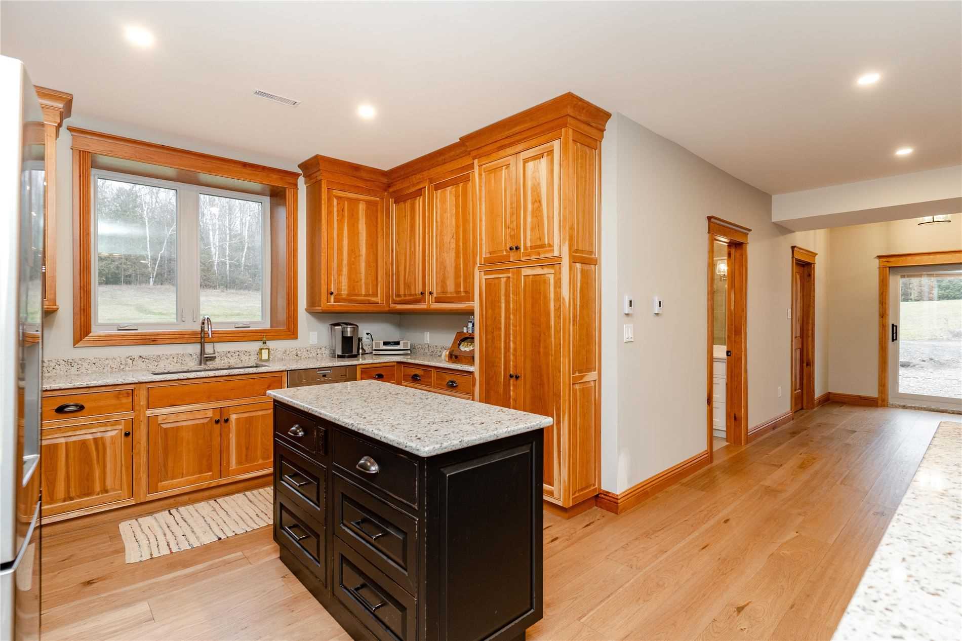 Listing X5877421 - Large Photo # 11