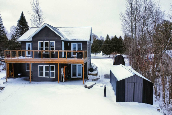 220 Charlore Park Dr, Kawartha Lakes