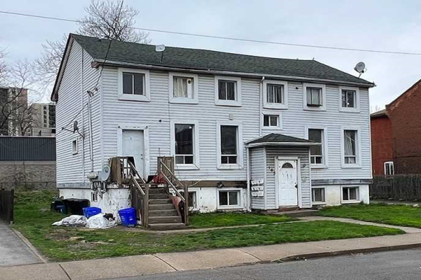 183-185 Mary St, Hamilton
