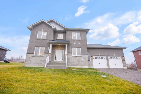 13 Mccrae Cres, Kawartha Lakes