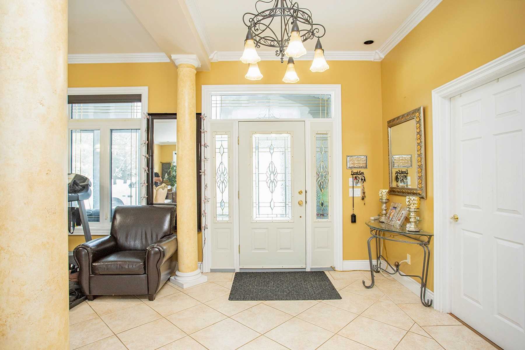 Listing X5880153 - Large Photo # 2