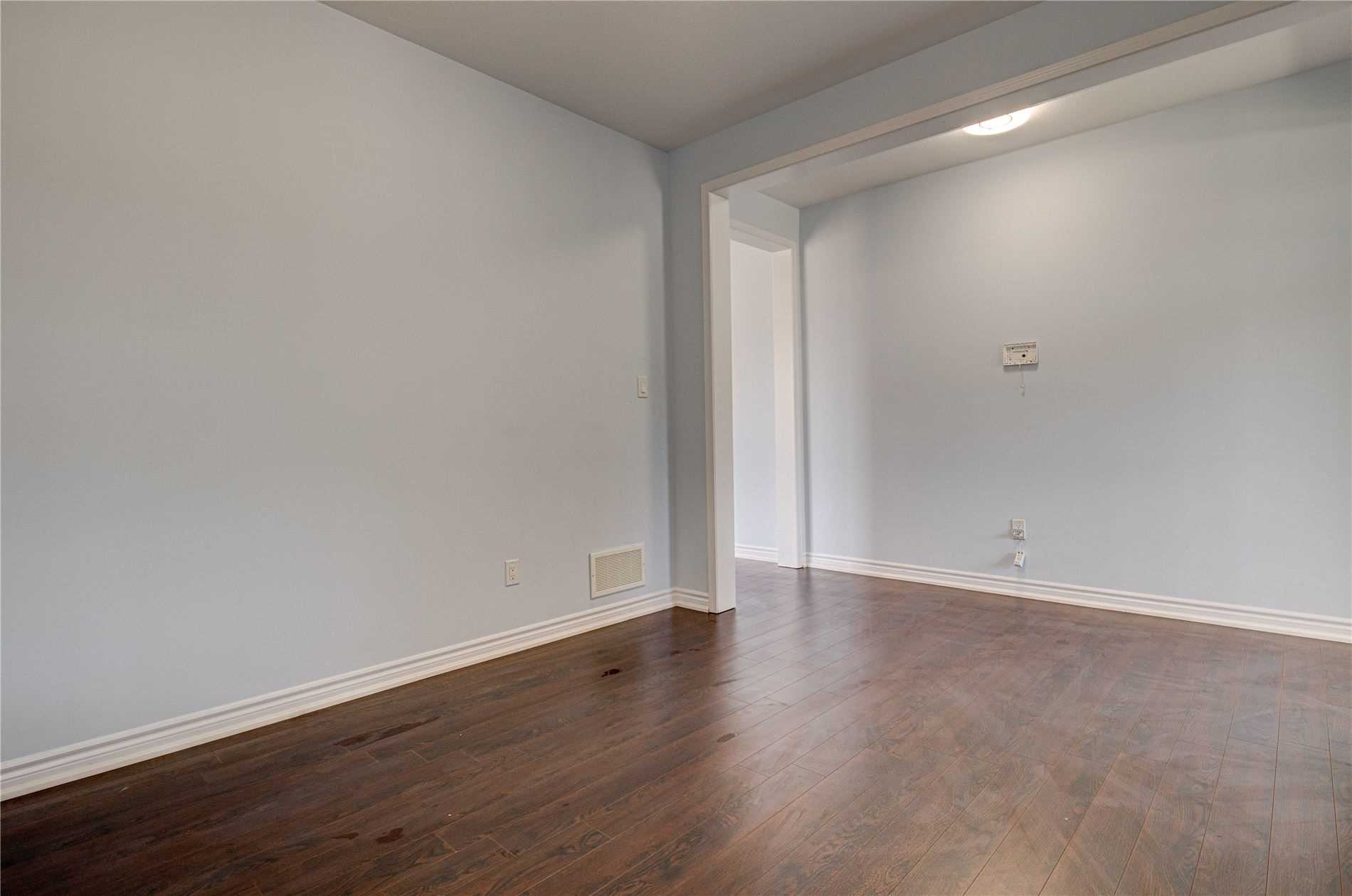 Listing X5880156 - Large Photo # 5