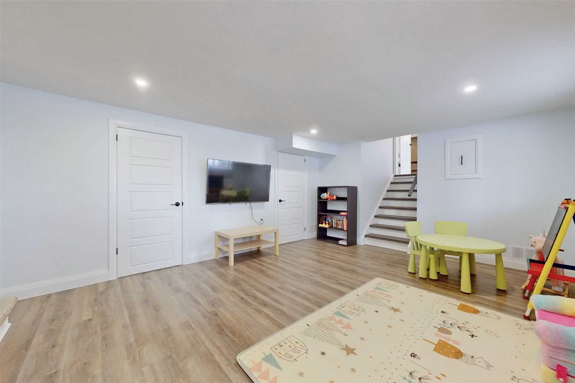 36 Brentwood Drive