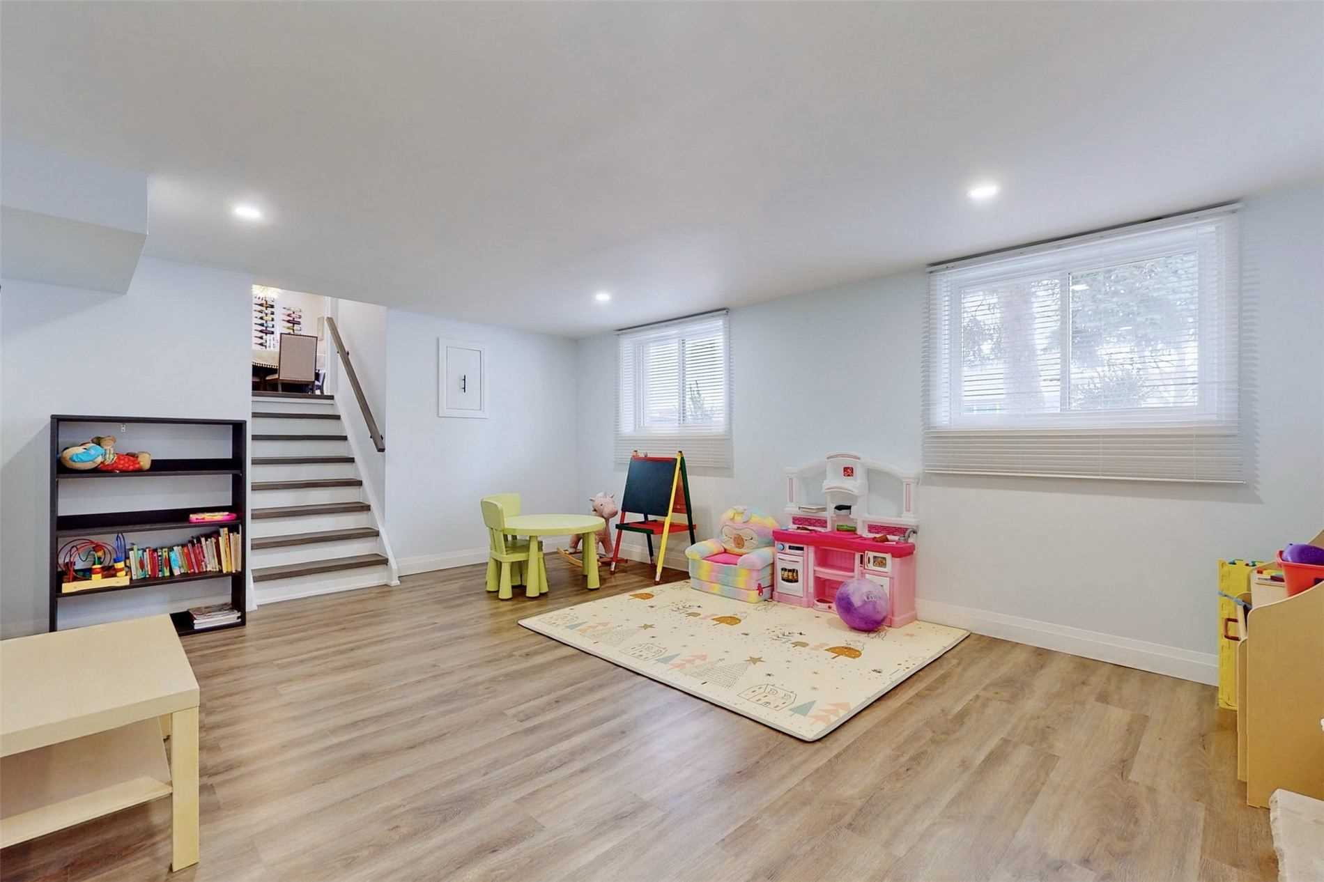 36 Brentwood Drive