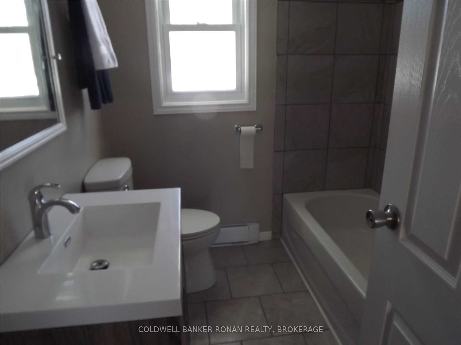 Listing X5880402 - Large Photo # 12