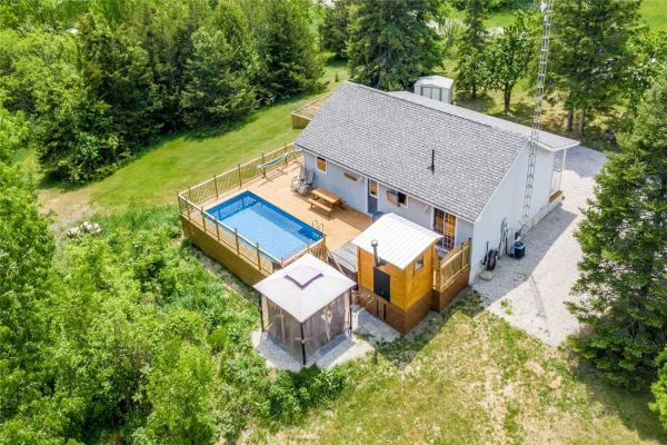 103 Mckay Crt, Meaford