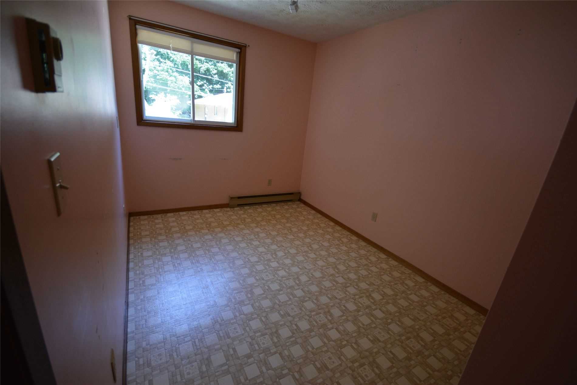 Listing X5881144 - Large Photo # 15