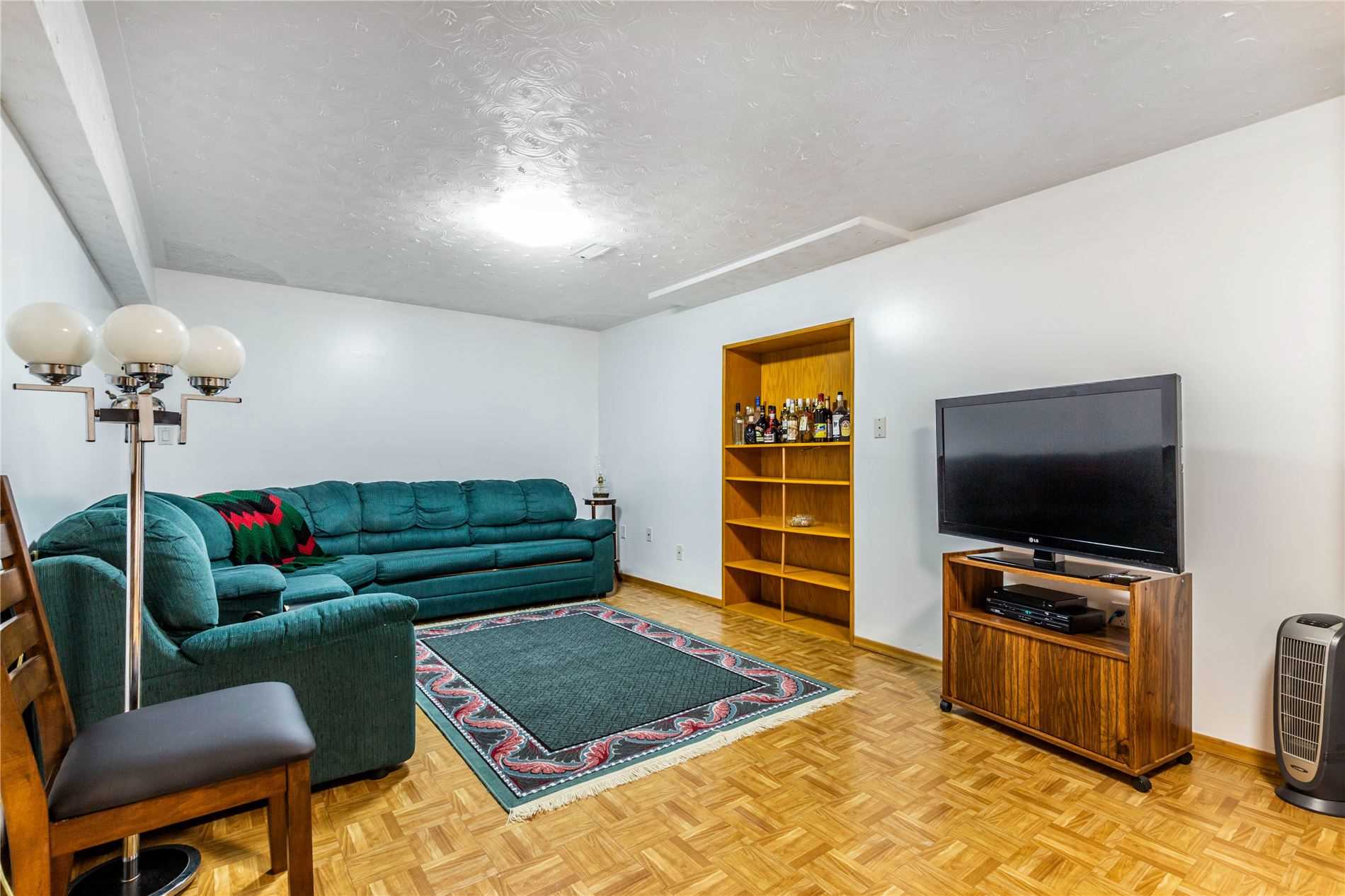 Listing X5881986 - Large Photo # 32