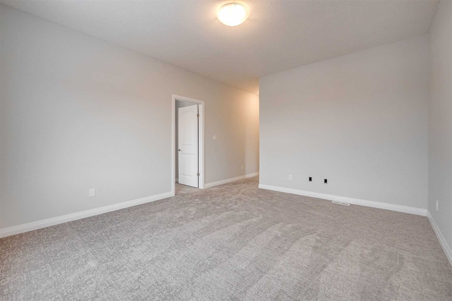 Listing X5882450 - Large Photo # 31