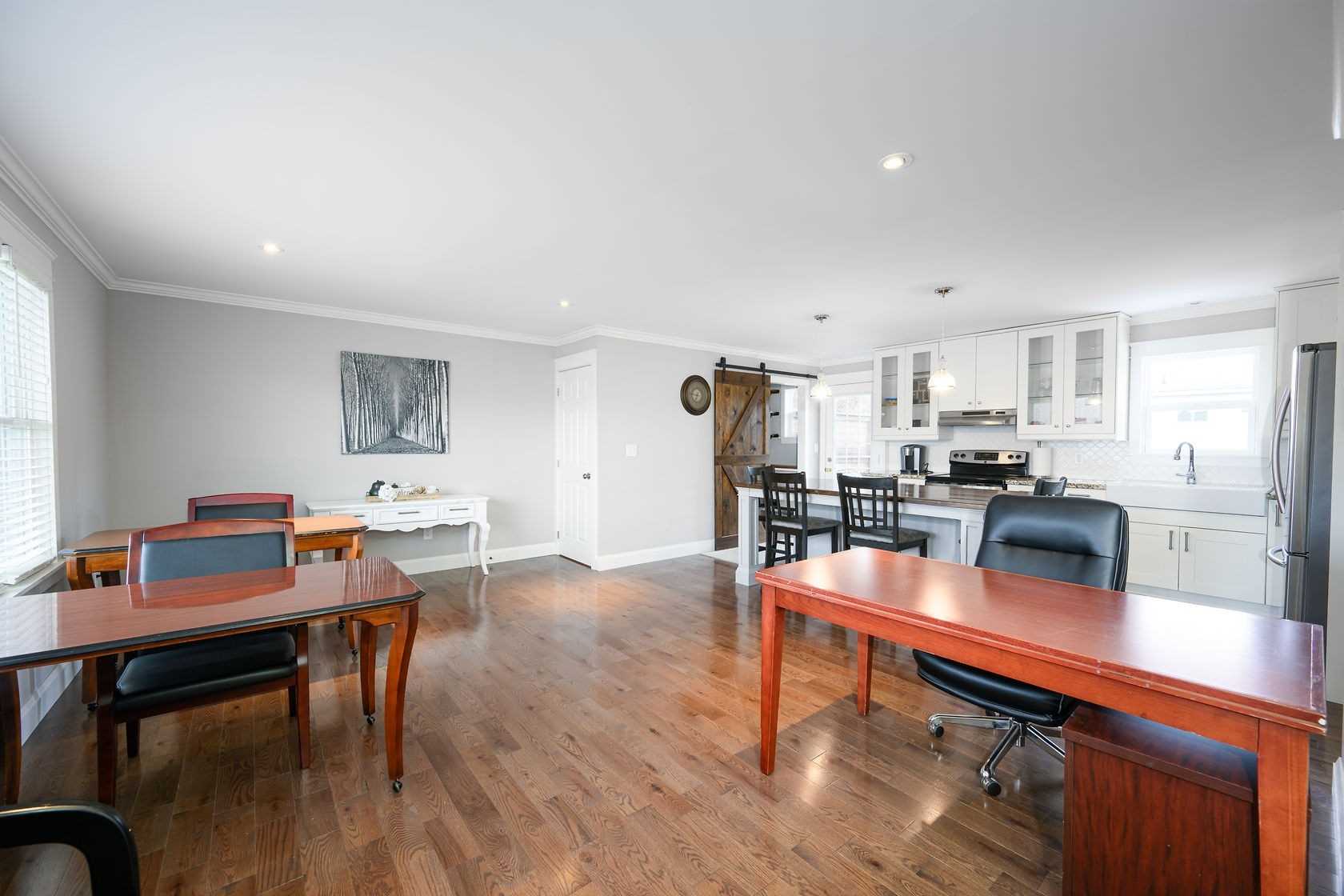 Listing X5882490 - Large Photo # 2
