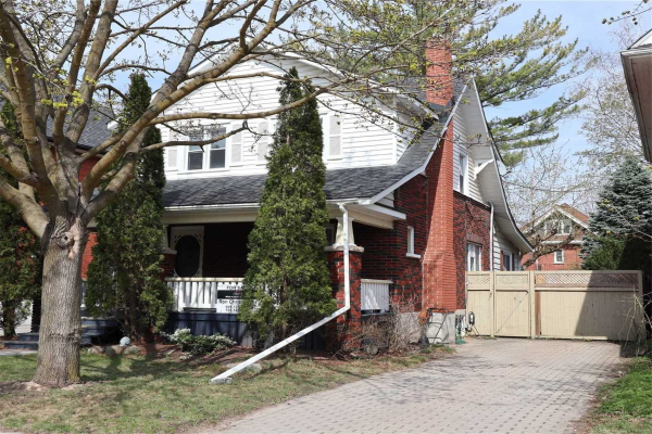 310 Frederick Ave, Peterborough