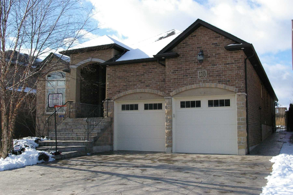 110 Erika Cres, Hamilton