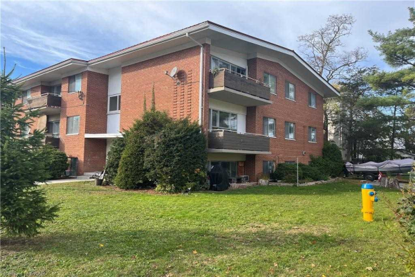 380 Brock St, Peterborough