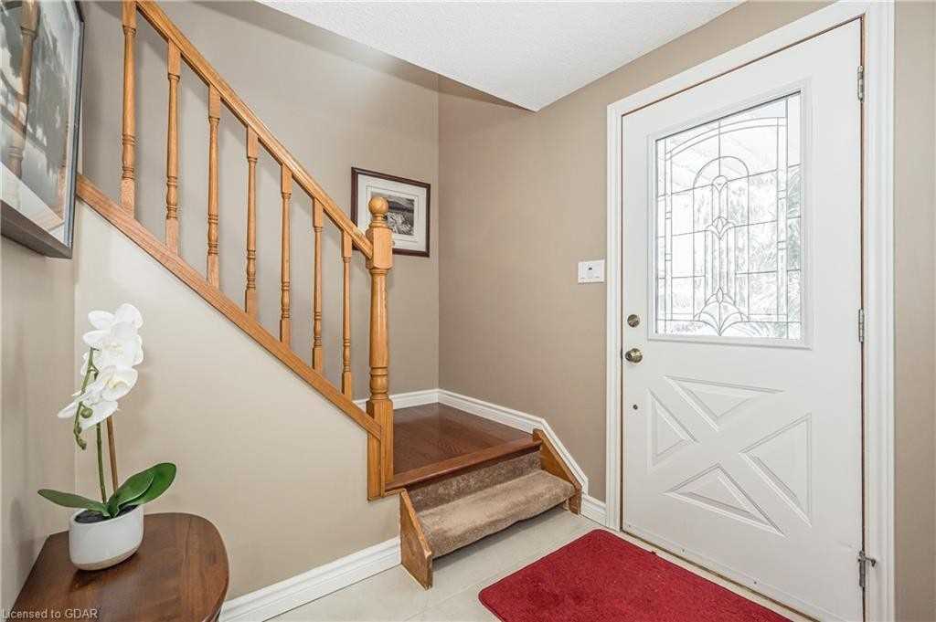 46 Mcelderry Rd