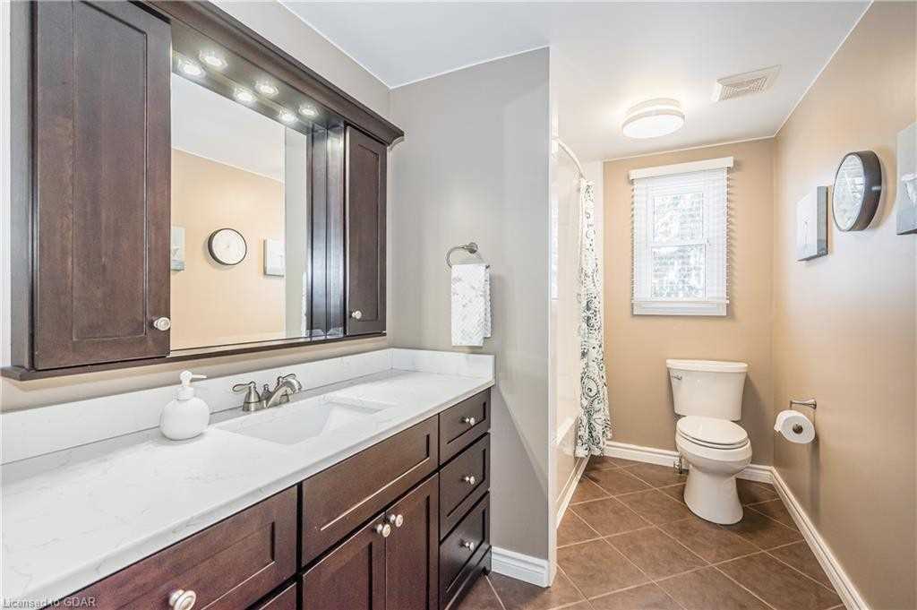 46 Mcelderry Rd