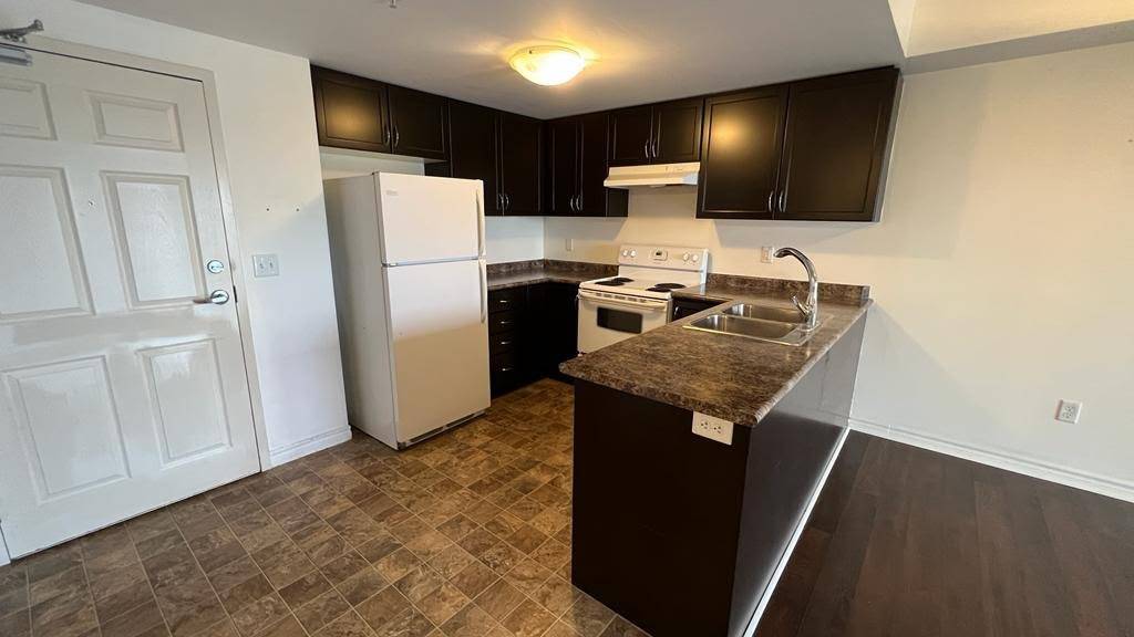 Listing X5884127 - Large Photo # 11