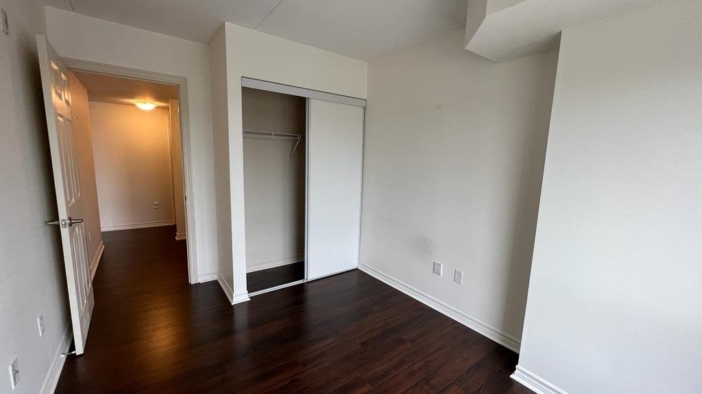 Listing X5884127 - Large Photo # 12