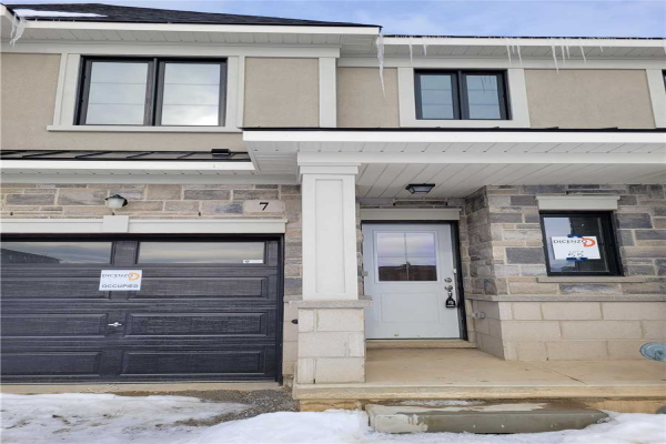7 Genoa Dr, Hamilton
